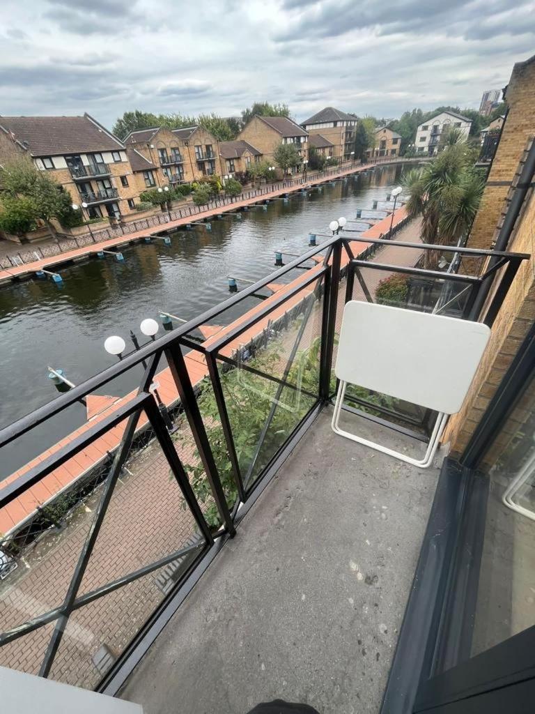 Cosy Flat In Canary Wharf, 02, 1 Double Bed Apartamento
